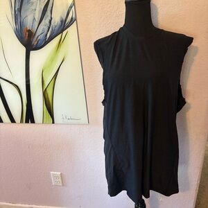 Men’s tank top shirt size large